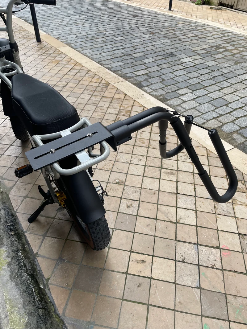 Porte surf pour vélo et moto