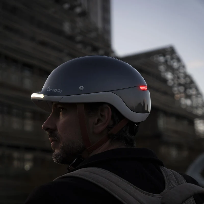 Overade LIFE - Casque Vélo Lumineux avec Clignotants