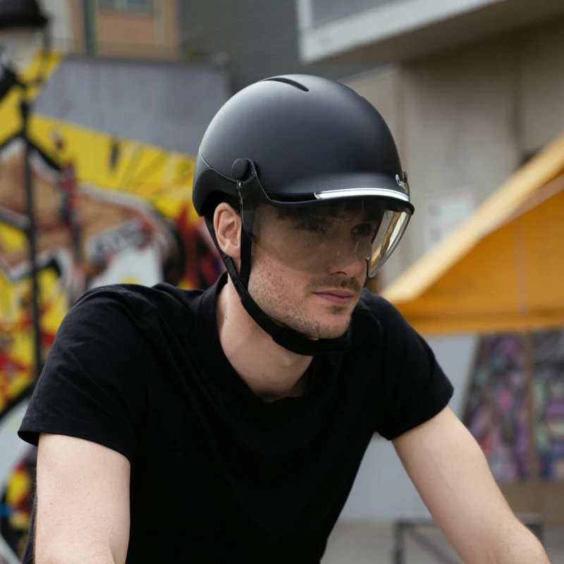 Overade LIFE - Casque Vélo Lumineux avec Clignotants