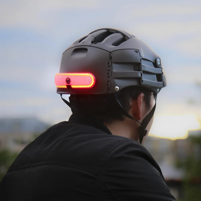 Overade TURN - Éclairage AR Vélo/Casque – Clignotants – Détecteur Feu Stop