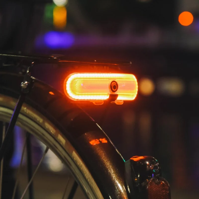 Overade TURN - Éclairage AR Vélo/Casque – Clignotants – Détecteur Feu Stop