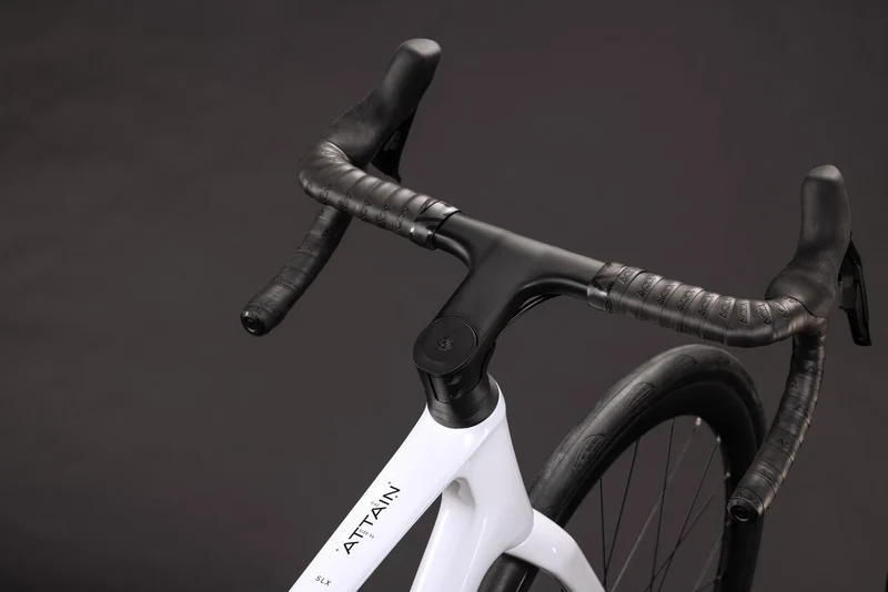 Cube | Attain C:62 SLX (2027)