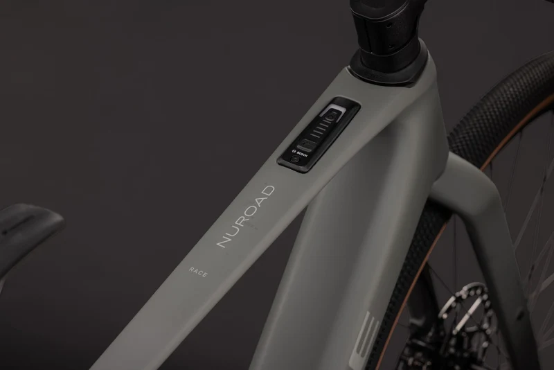 Cube | Nuroad Hybrid C:62 Race 400X (2027)