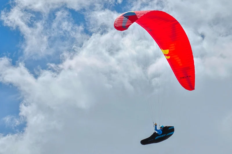 Ozone Delta 5 – Parapente EN-C de performance