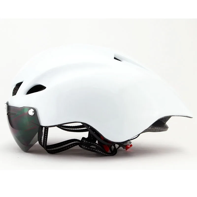 Casque de vélo ultraléger à visière - Sécurité et confort pour vos sorties à vélo