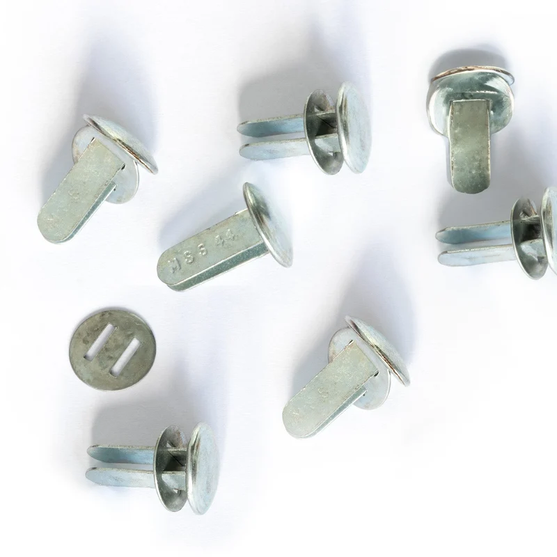 Rivets pour Casque Allemand