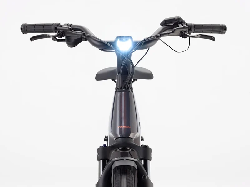 Vélo hybride électrique Trek Charter+ 4 Lowstep 2027