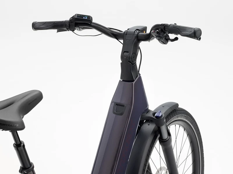 Vélo hybride électrique Trek Charter+ 4 Lowstep 2027