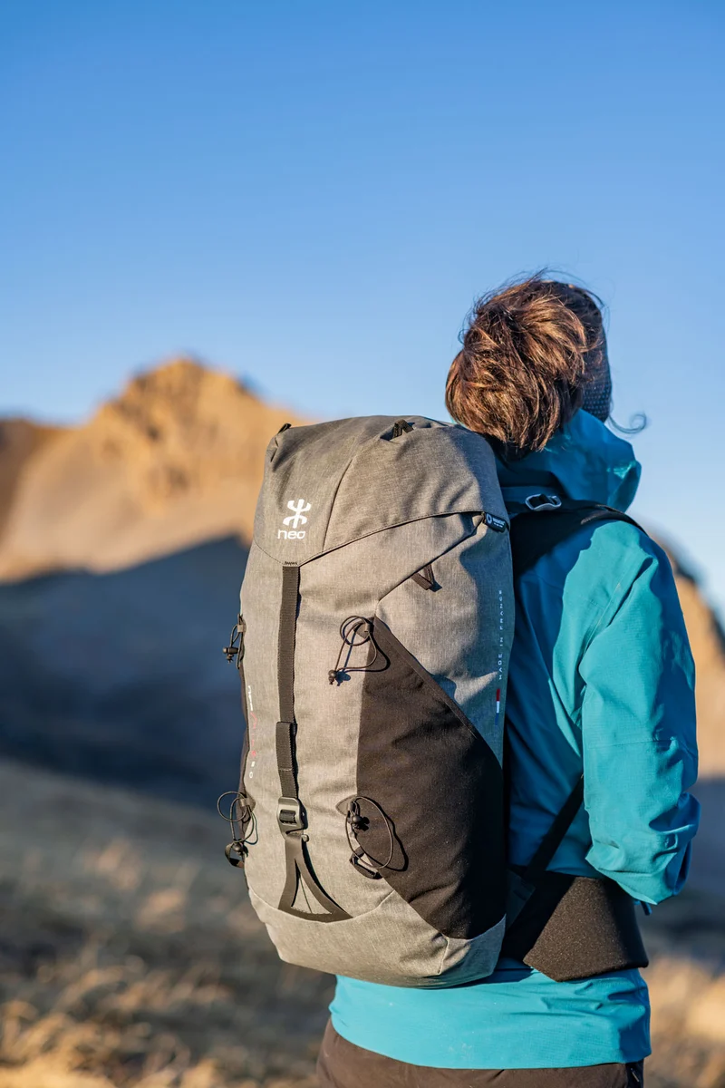 Sac à dos technique HIKE femme NEO 20 / 30 / 45 l
