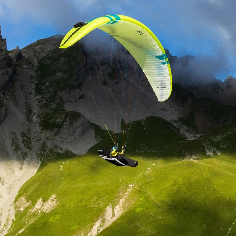 Ozone Alpina 5 – Parapente EN-C 2 lignes