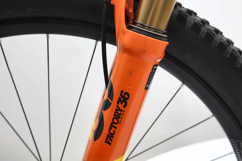 MONDRAKER Foxy Carbon RR 29 2020 T.S