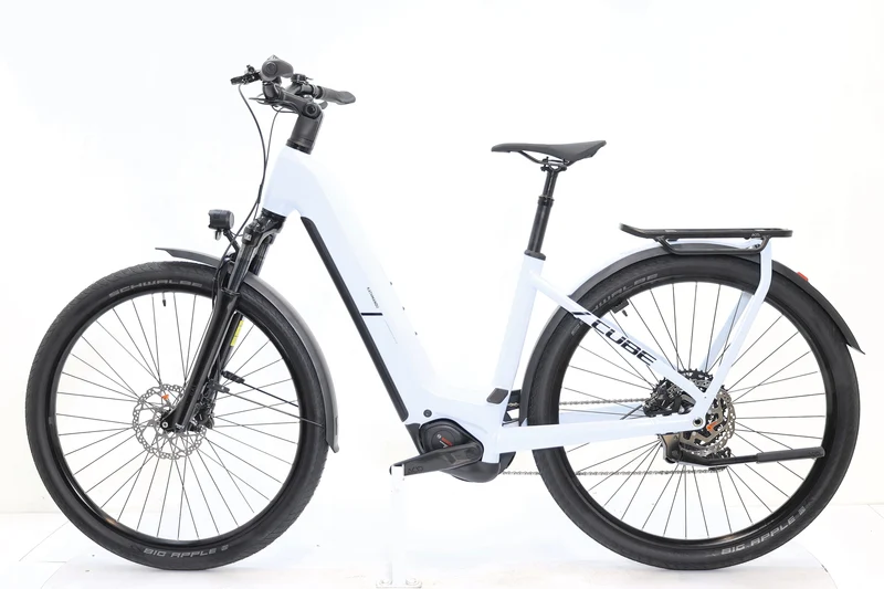 CUBE Kathmandu Hybrid ONE 800 2025 T.S