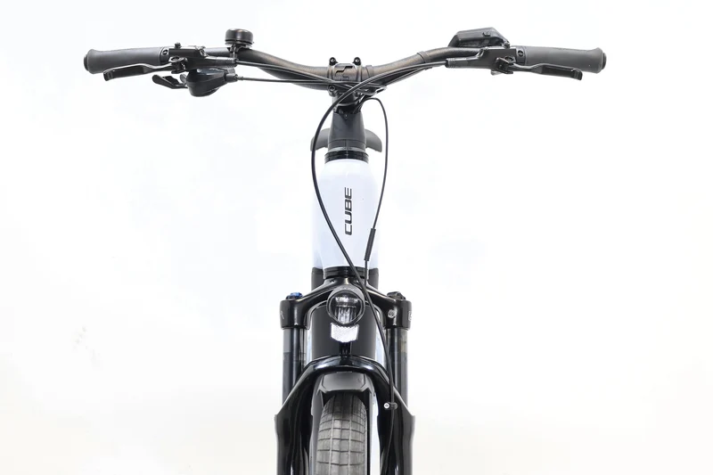 CUBE Kathmandu Hybrid ONE 800 2025 T.S
