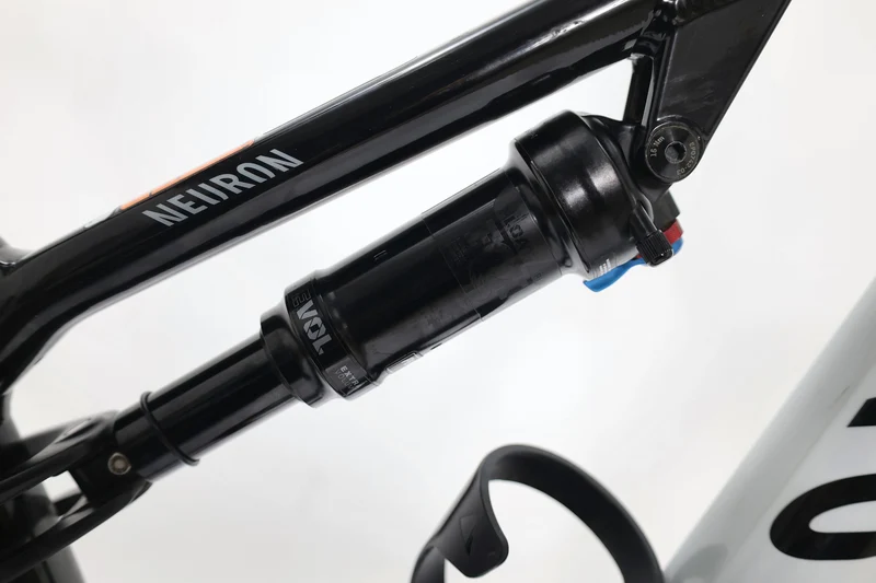 CANYON Neuron 6 2023 T.L