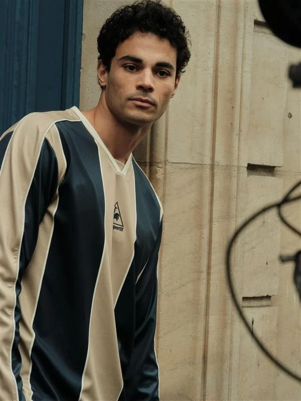 Maillot relax en double face avec bandes contrastées