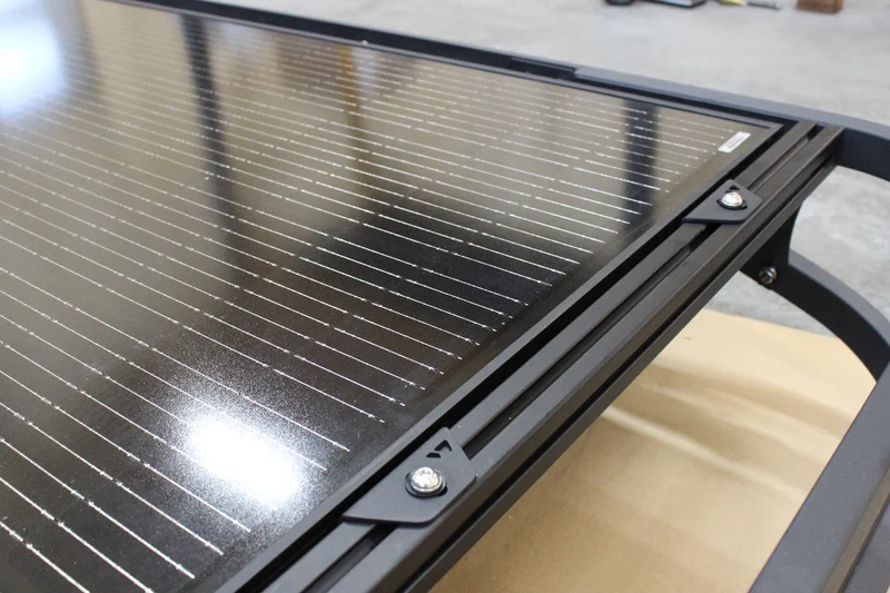 VAN D'ICI | Support à panneaux solaires