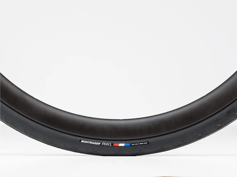 Bontrager | AW1 Hard-Case Road Tire 700 x 28