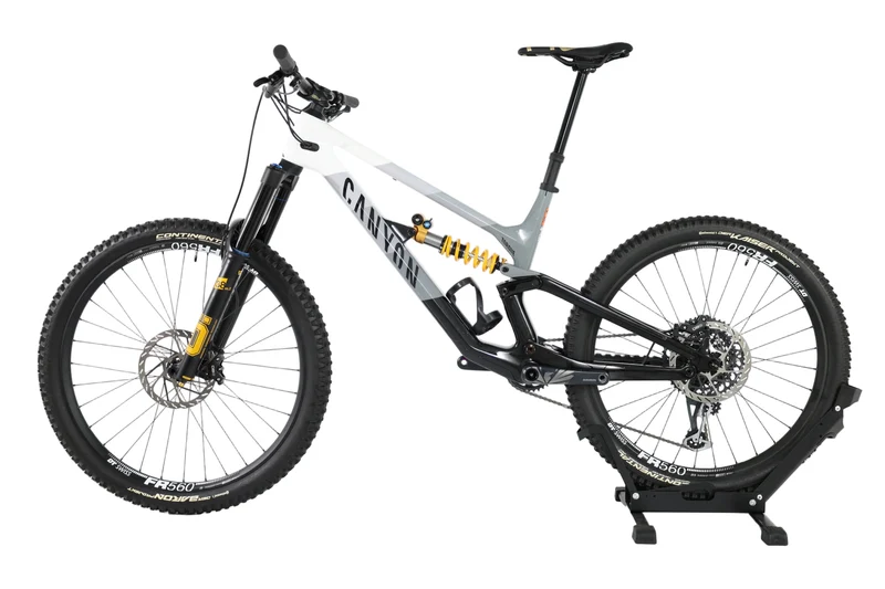 CANYON Torque CF Fabio Wibmer 2025 T.XL