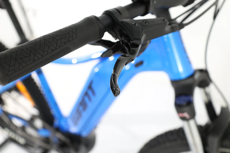 GIANT Talon E + 2 2023 T.M