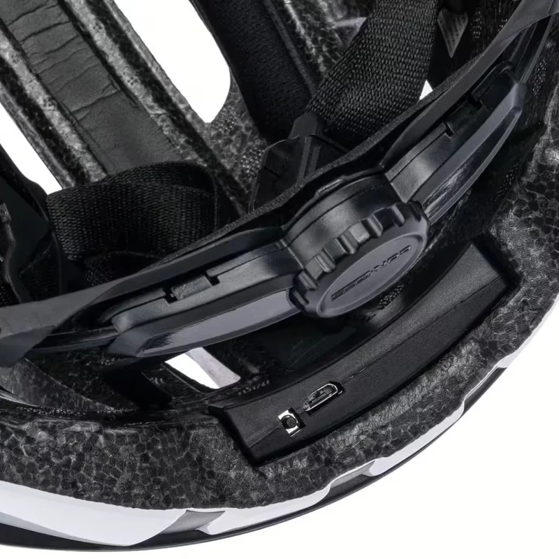 Casque vélo lumineux avec clignotants led Contec Como