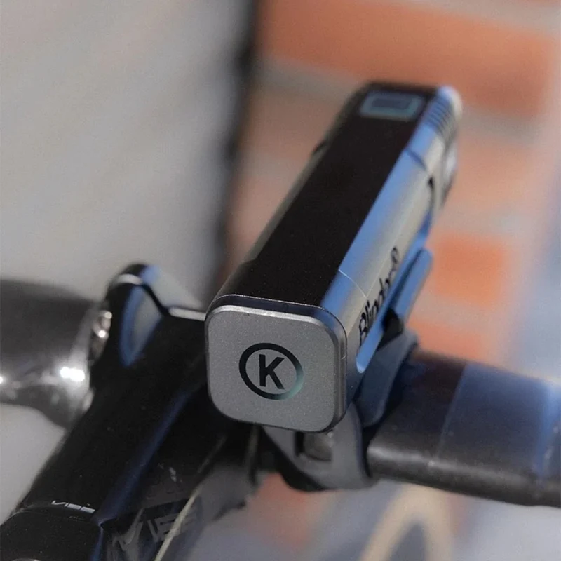 Eclairage avant vélo Knog Blinder Pro 1000