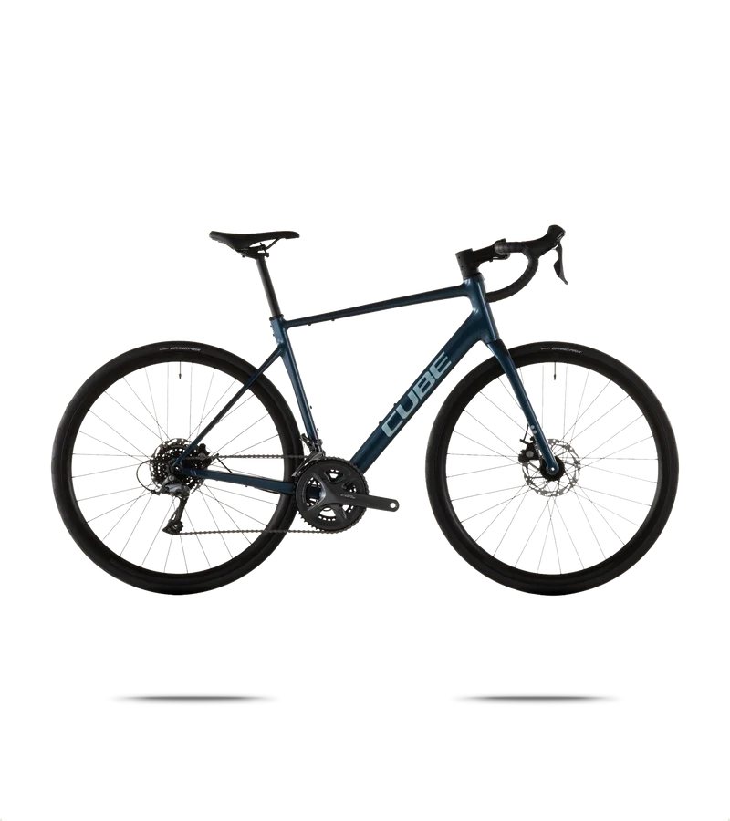 ATTAIN PRO Road Bike 2026