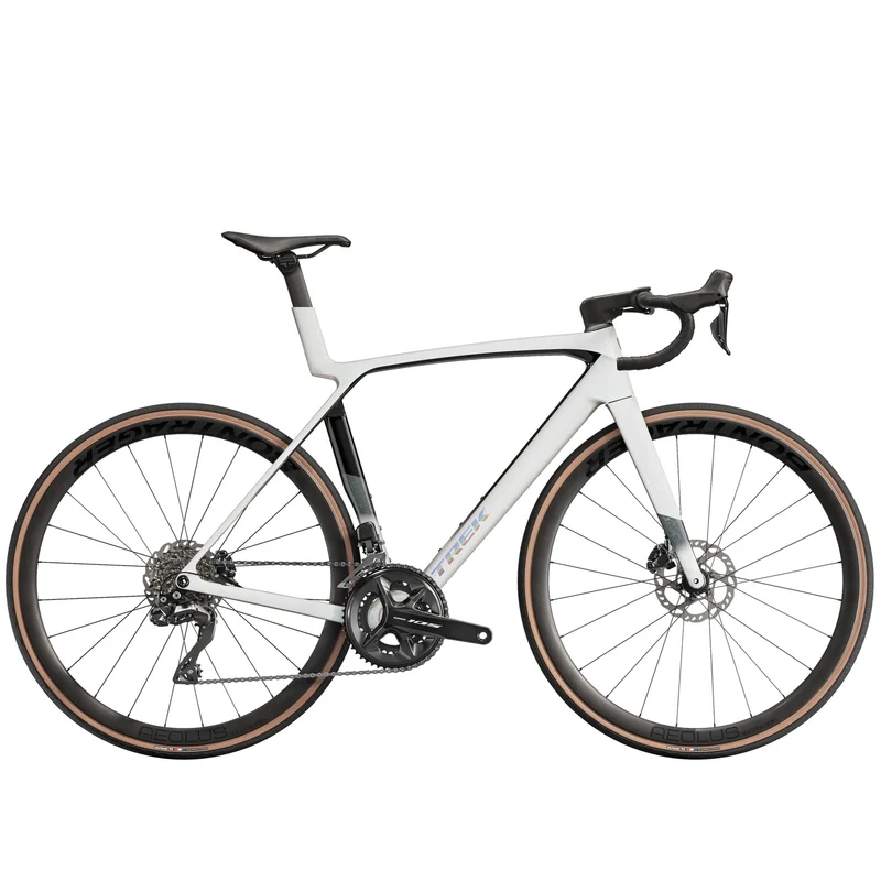 Madone SL 6 Gen 8 Road Bike