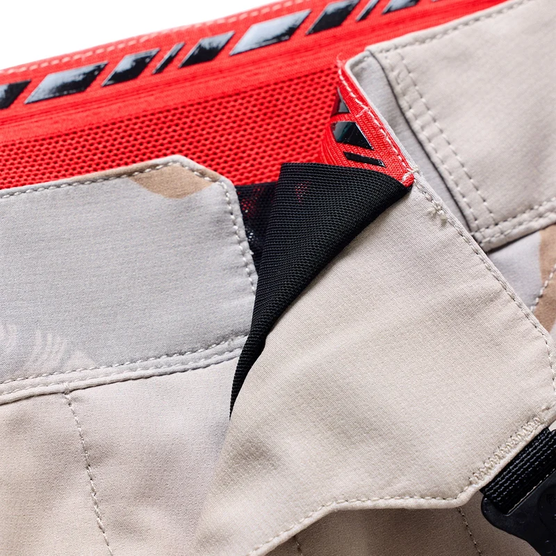 Skyline Pro Short Shell Flow Camo Pumice