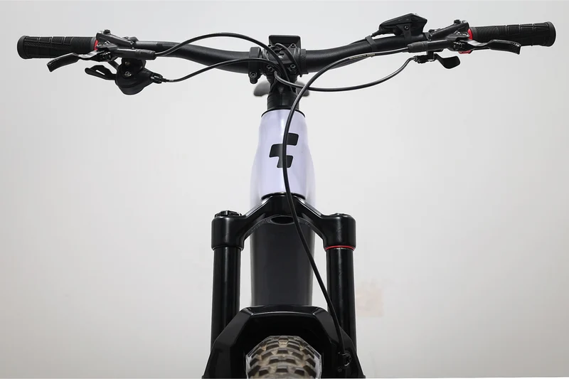 CUBE Stereo Hybrid 140 HPC SL 750 2022 T.L