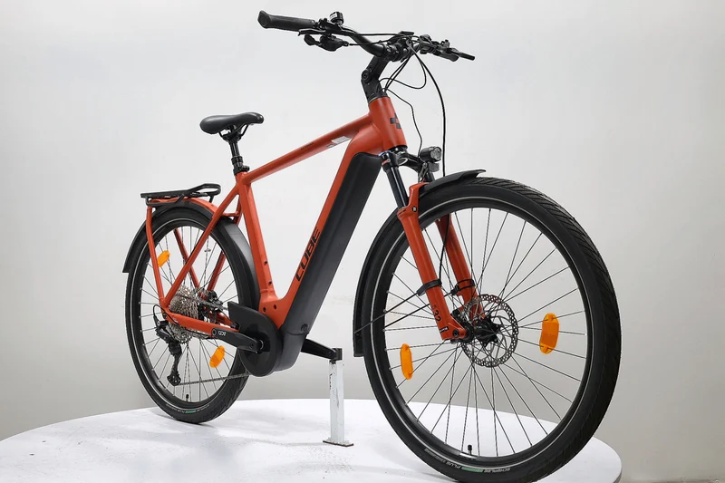 CUBE Kathmandu Hybrid EXC 2022 T.58