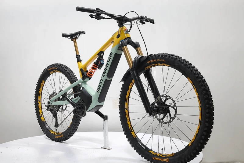 ROCKY MOUNTAIN Altitude Powerplay Carbon 90 Rally 2023 T.M
