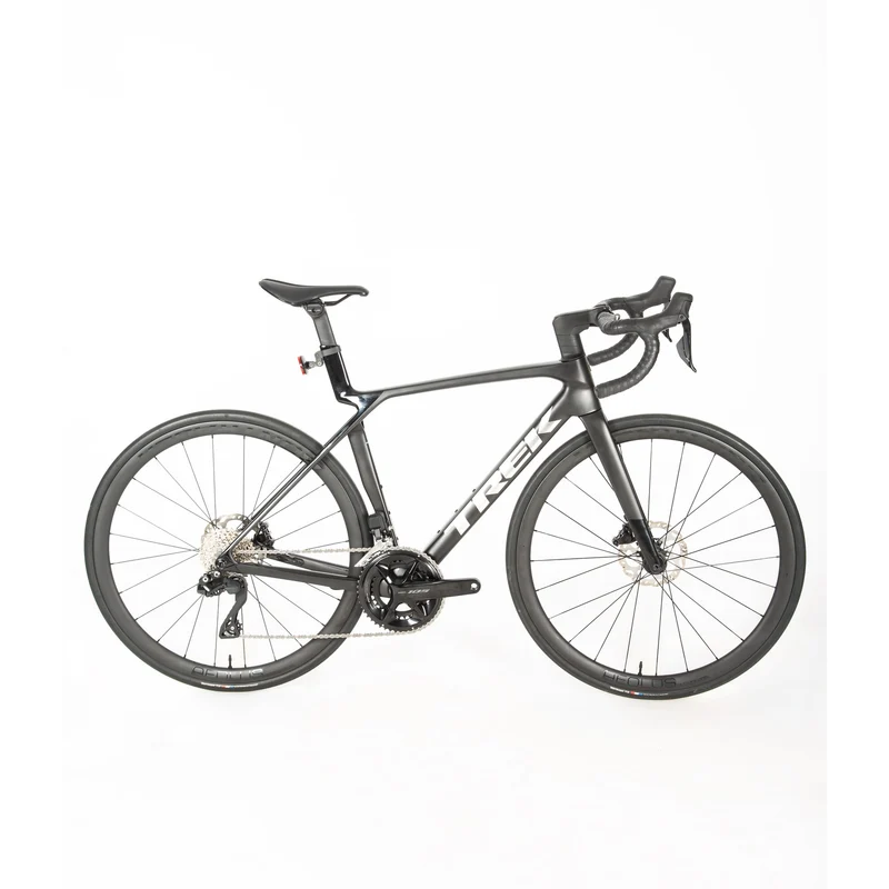 Madone SL 6 Gen 8 2025 - Approved Used