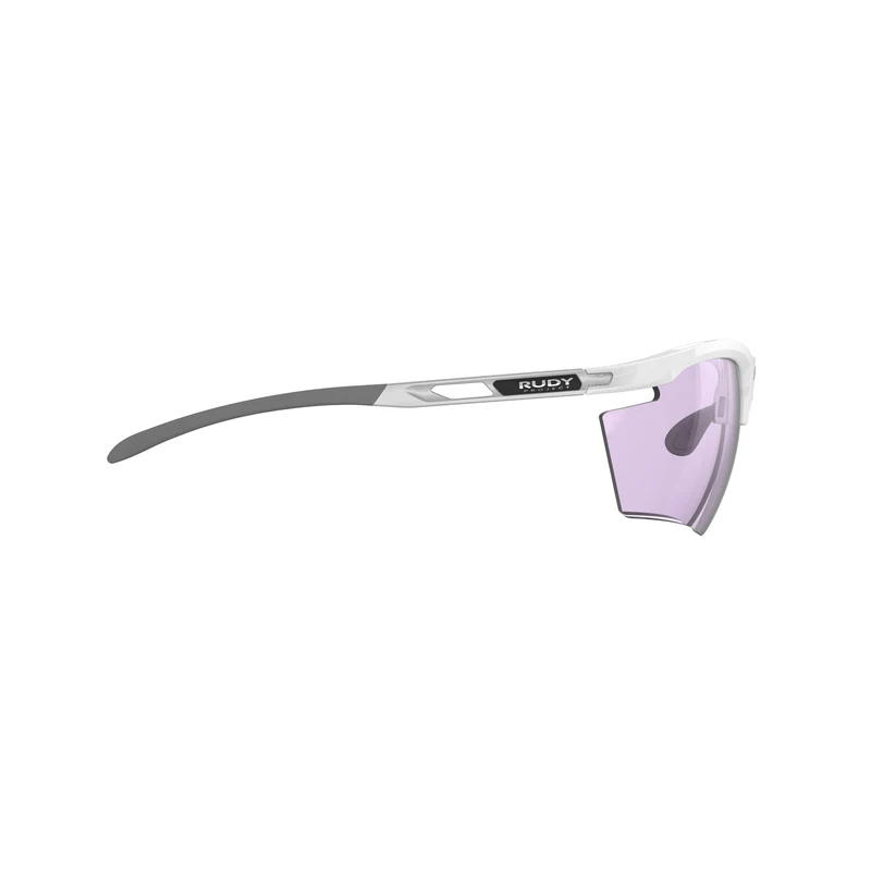 Magnus Photochromic