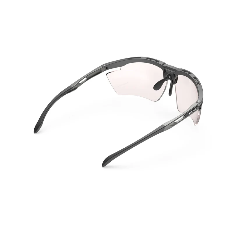 Magnus Photochromic