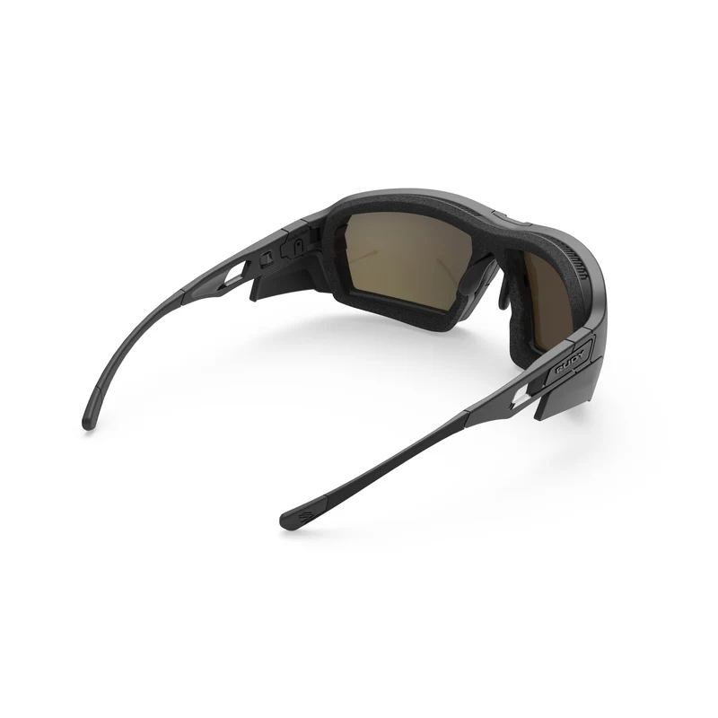 Agent Q Photochromic