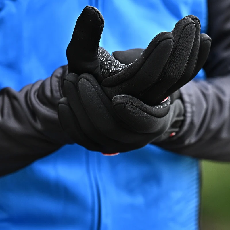 Pack Protect+ | Cycliste Coupe-vent et Gants