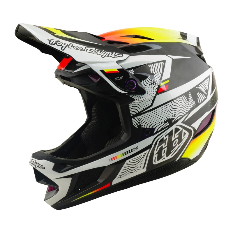 D4 Carbon Helmet Lined up Black
