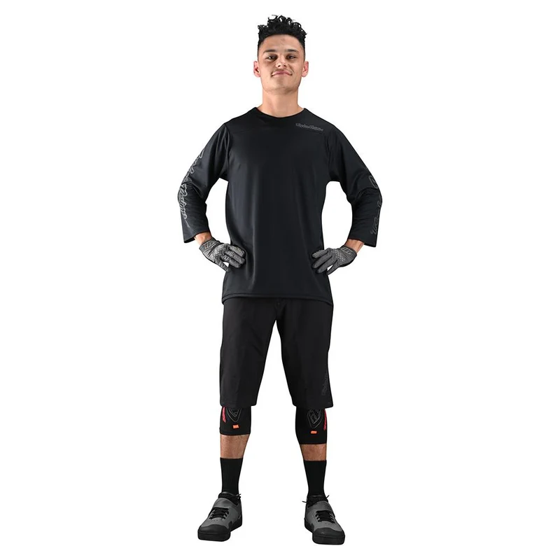 Ruckus 3/4 Sleeve Jersey Solid Black