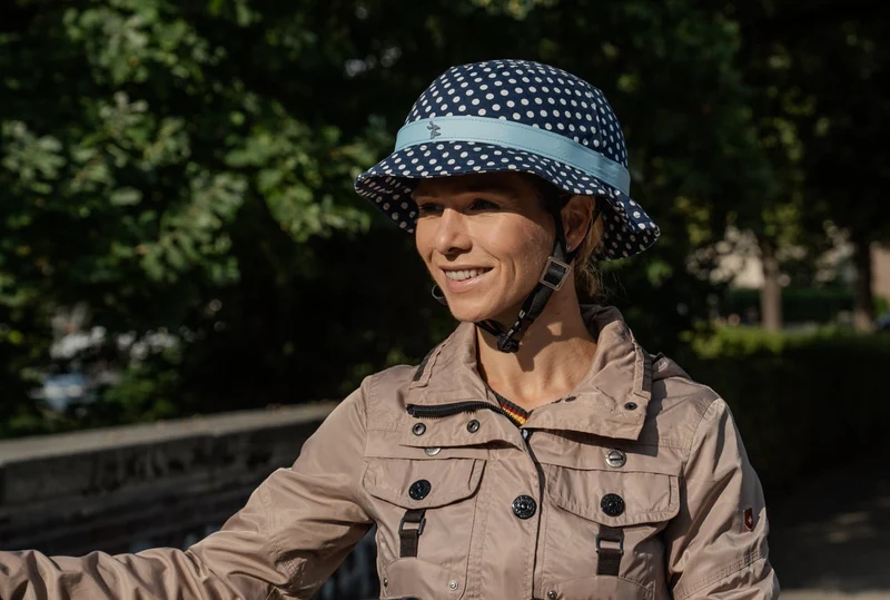 Tokyo Skyline Dots Helmet Hat (helmet+cover)