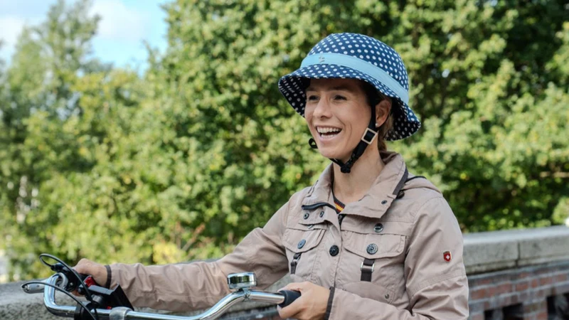 Tokyo Skyline Dots Helmet Hat (helmet+cover)