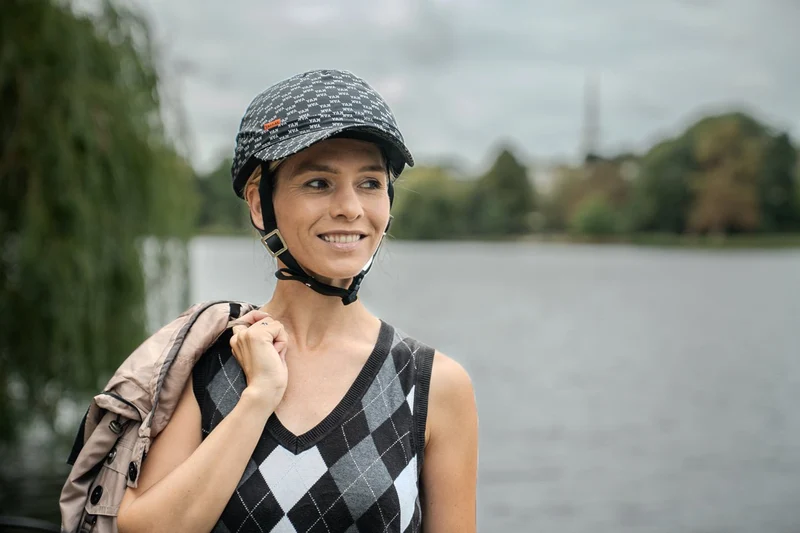 Paris Shine Signature Helmet Hat (helmet+cover)
