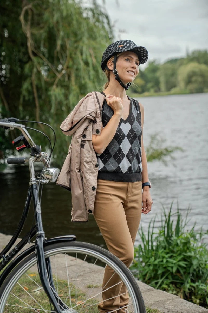 Paris Shine Signature Helmet Hat (helmet+cover)