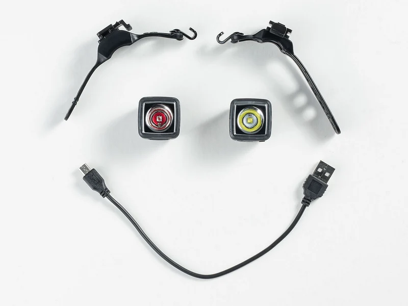 Ensemble de lumière Bontrager Ion 100 R/Flare R City
