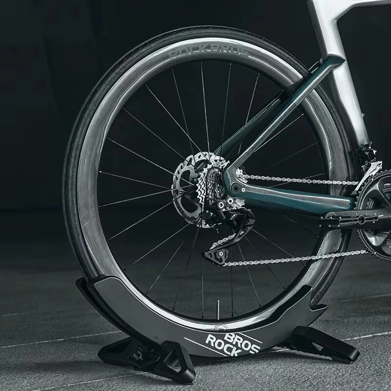 EasyHold™ | Support velo avec stabilité maximale et compatibilité universelle