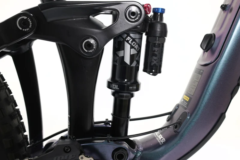 GIANT Reign 1 2024 T.M