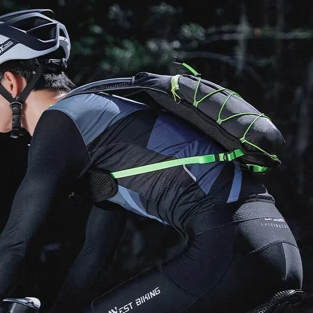 MountainVault™ | Sac a dos velo 7L avec poche à eau de 1.5L et bandes réfléchissantes