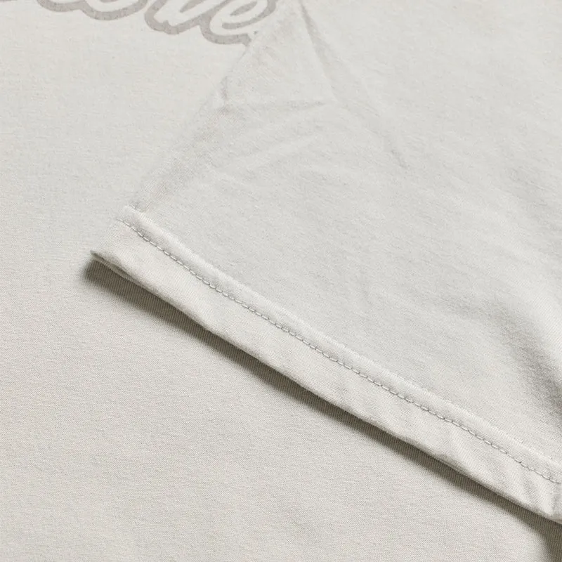 Wmns Short Sleeve Tee Signature Pumice