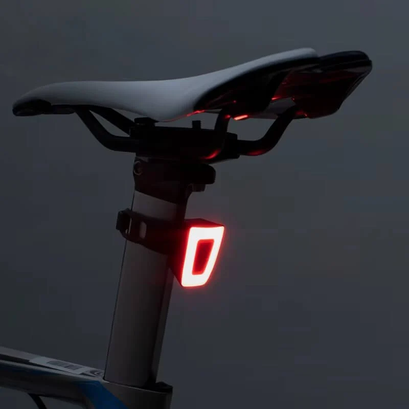 SafetyBikeTaillight™ | Feu arriere velo rechargeable et haute visibilité