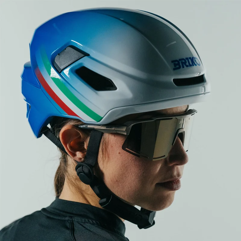 MACH 4 MIPS ITALIA - Helmets - Helmet - Unisex - Shiny White Lightblue Shaded-Monza Red-Fun Green