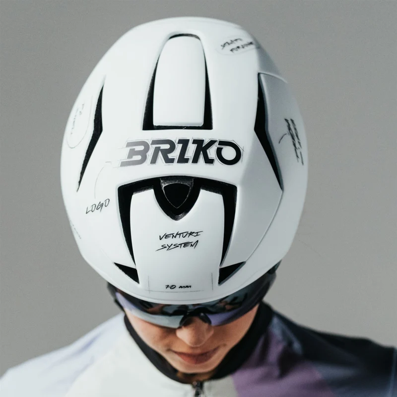 GASS GRAPHIK - Helmets - Helmet - Unisex - Matt White-Black